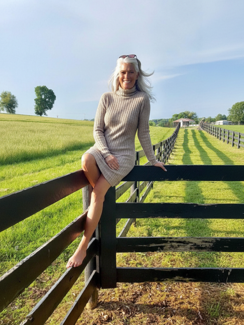Dorothy | Ribbed Knit Turtleneck Long Sleeve Dress